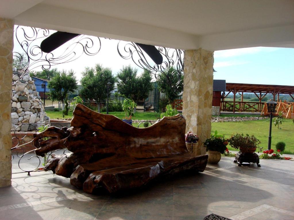 Pension La Taticu Săcălăşeni Exterior foto